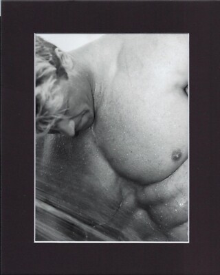 8X10'' Matted Print Jacked Shredded Bodybuilder Gunter Schlierkamp
