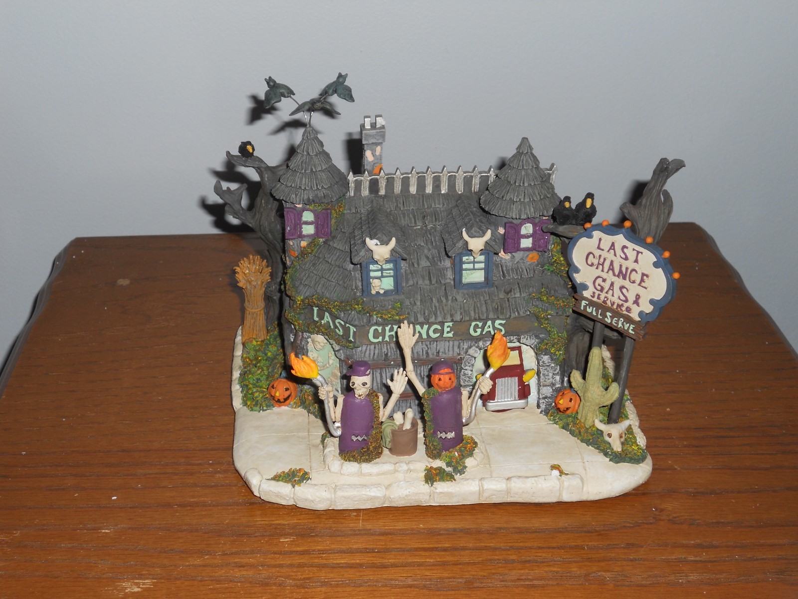 hawthorne vllage munsters halloween village "LAST CHANCE GAS" eBay