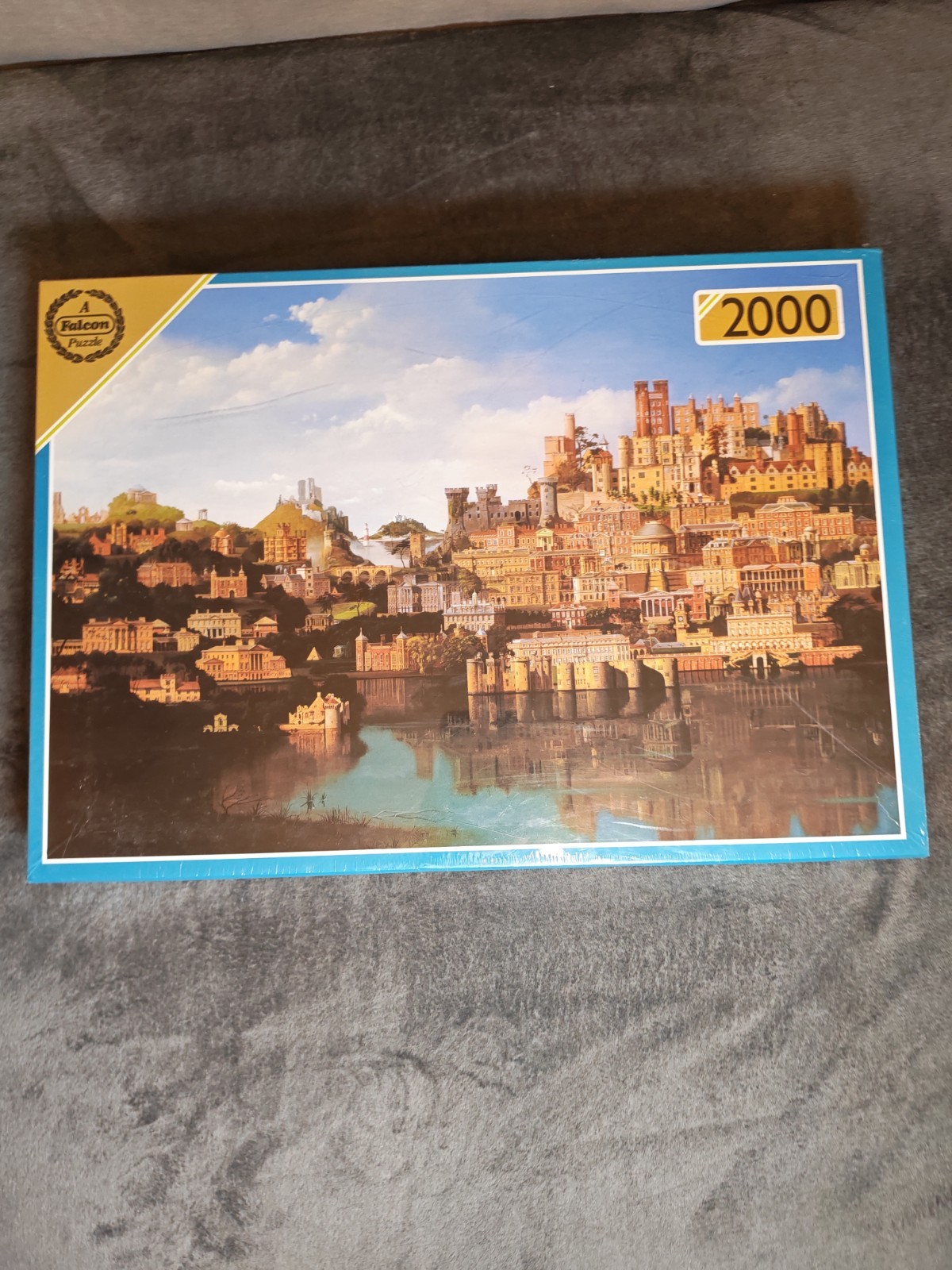 Falcon Buildings Of The National Trust 2000 Piece Jigsaw Puzzle