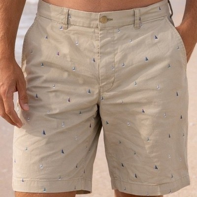IZOD Advantage Performance Chino Shorts size 34 Khaki Sailboats Print 9.5'' Insm
