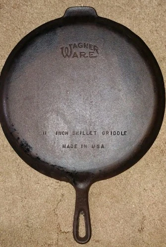 Vintage Wagner Ware 11" Cast Iron Skillet Griddle Made in the USA
