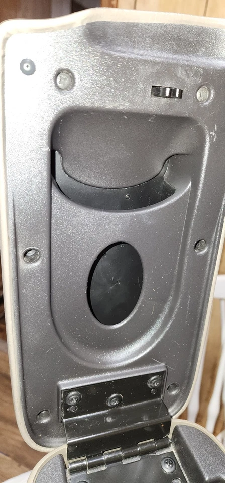 1999 - 2005 年 PONTIAC GRAND AM GT 中心控制台完整! — 第 3/4 张图片