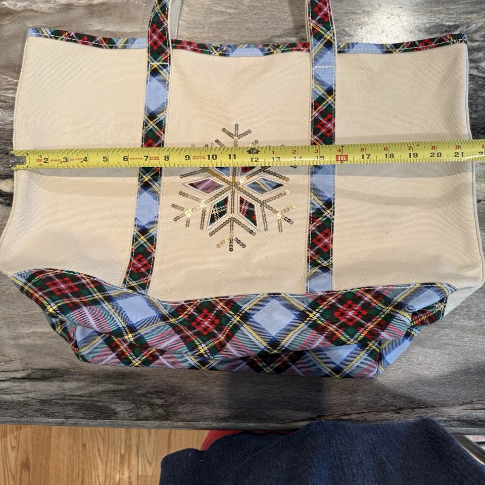 L.ands End Extra Large Tote Bag with Snowflake Design Plaid Straps & Bottom. - Image 4 of 4