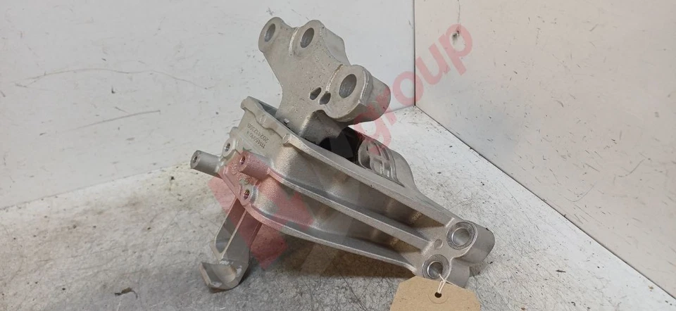 MG 3 TROPHY MK2 (ZP22) MOTORLAGER LINKE SEITE 2024-2025 11145910 - Bild 3 von 4