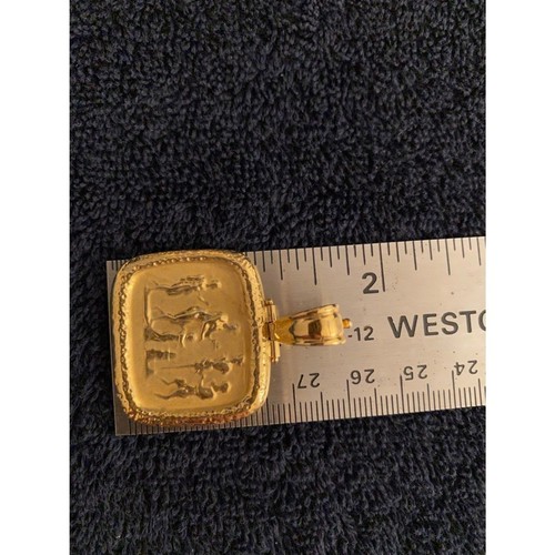 18K Gold 8 grams Fresco Pendant by Tagliamonte - Picture 8 of 14