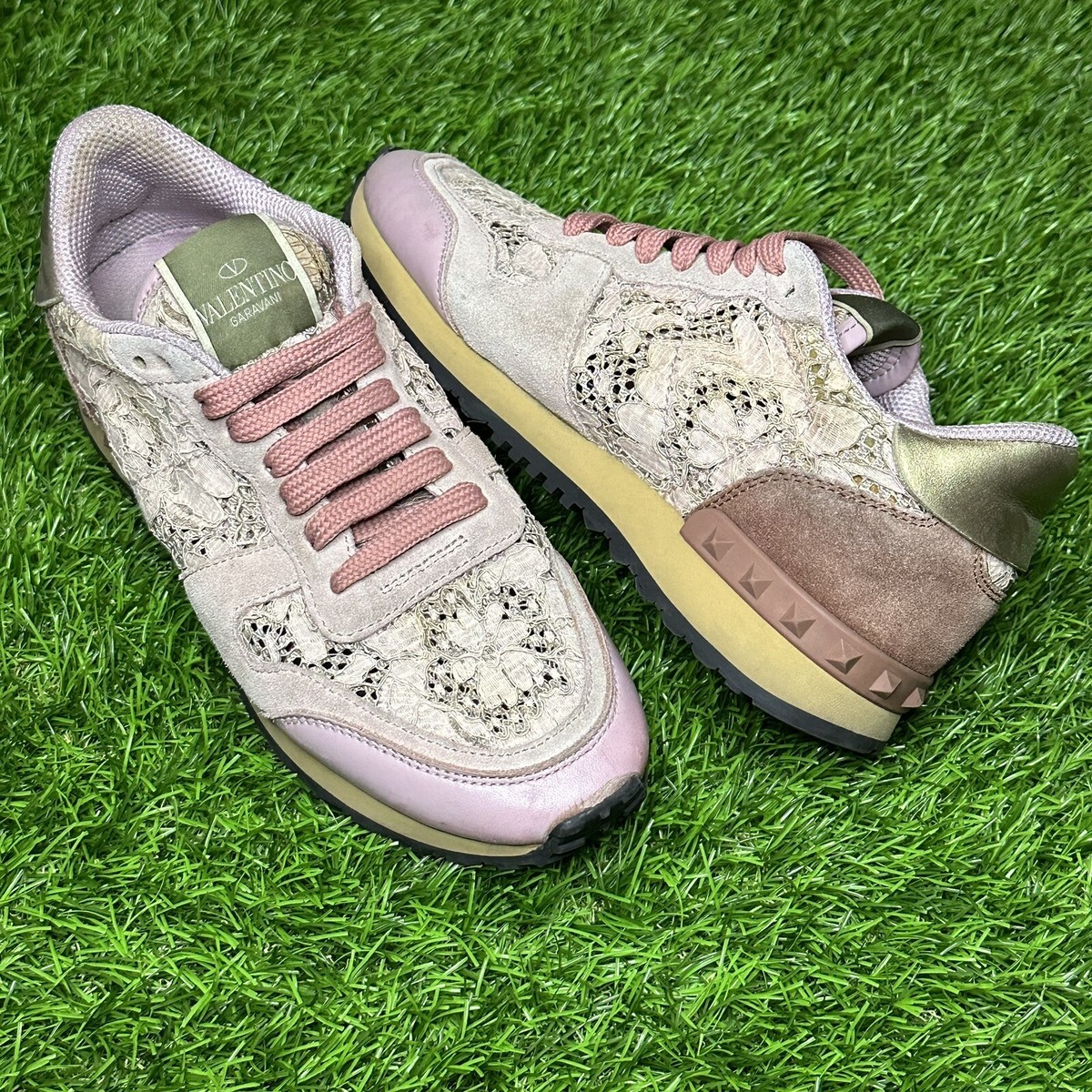 Valentino Garavani Light Pink Floral Size 7 Women's Sneakers EU 37