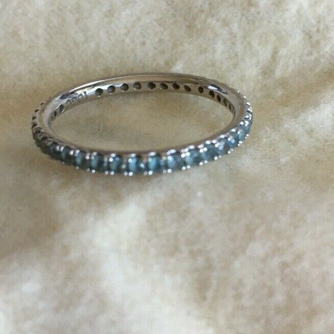 Women s Blue Nile blue aquamarine eternity ring 18K white gold Size 6