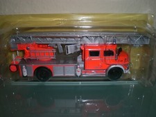 Mercedes-Benz Kurzhauber L 1519 Drehleiter Metz Feuerwehr Hamburg 1:43