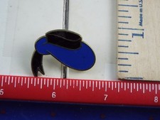 DISNEY PIN DONALD DUCK HAT