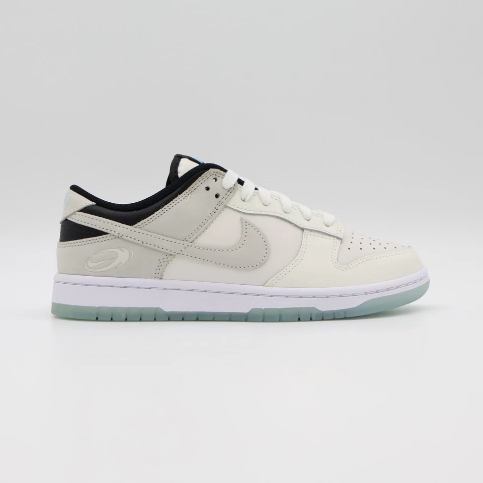 FN7646-030 Nike WMNS Dunk Low Supersonic - Image 3 of 4
