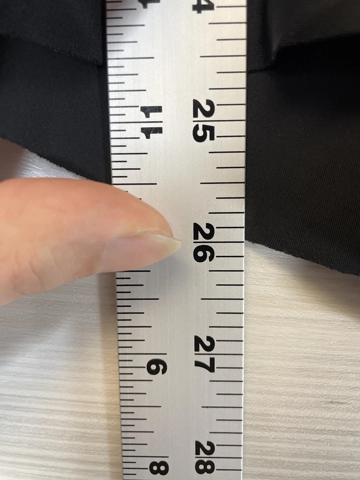 Tankini de natación Torrid para mujer 2 2X DD/F negro peplum con aros push up fluido Foto 3 de 4