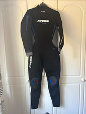 Cressi men?s rear zip 7mm Wetsuit XL Black/Grey. Only used on 10 dives
