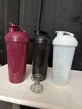 Set Of 3 Velomix 22 OZ Shaker Bottles Red Black White Preowned One Blender Ball