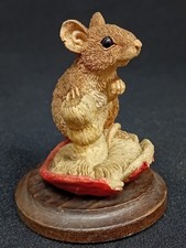 Country Artists 'Mouse On Toadstool' Figurine. 1995. 3" Tall. Good Condition.
