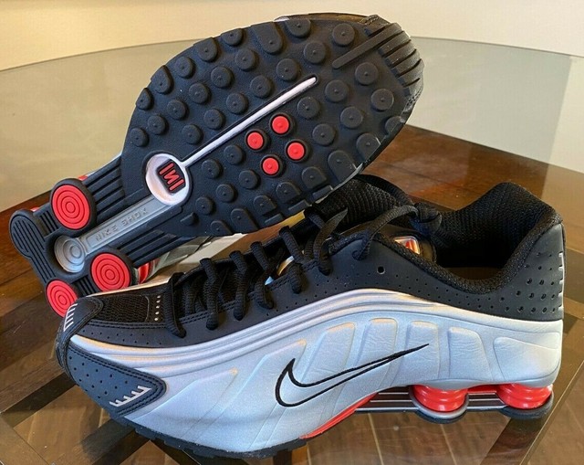 nike shox r4 sizing