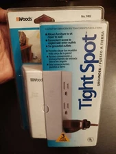 DESIGN WOODS HOME TIGHT SPOT WALL OUTLETS 7402 Grounded NEW