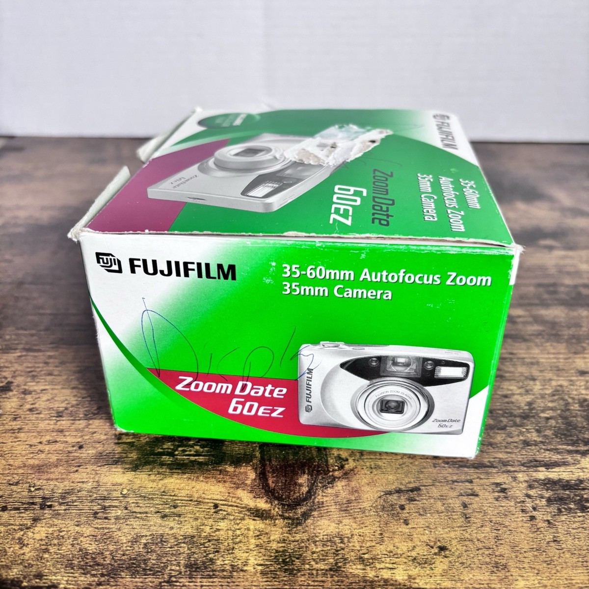 Fujifilm Zoom Date 60ez Film Camera - Silver - Floor Display Model