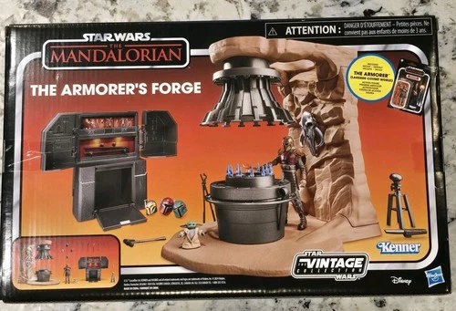 Star Wars Vintage TVC Mandalorian ARMORER'S FORGE 3.75" Hasbro Playset &Fig 2024