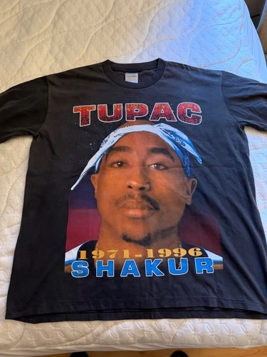Tupac Shakur Shirt XL Vintage vintage concert t-shirt, vintage, size XL, single stitch, B+ condition