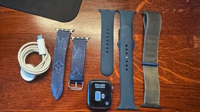 Apple Watch Series 7 45mm Blue Case + Lot  GPS Cracked Case**