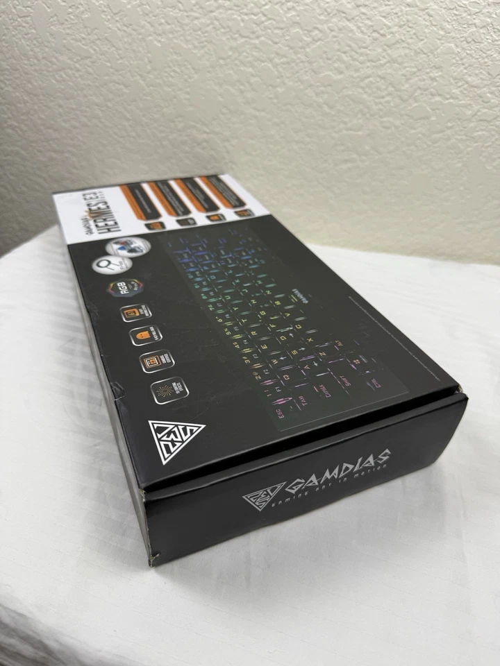 Gambian Hermes E3 RGB Mechanical Gaming Keyboard Compact - Image 4 of 4