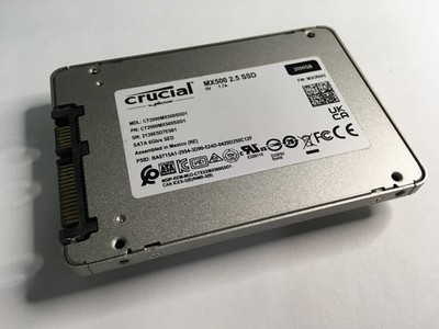 CRUCIAL MX500 2TB 2.5'' SATA SSD CT2000MX500SSD1 *GRADE A *98% HEALTH*