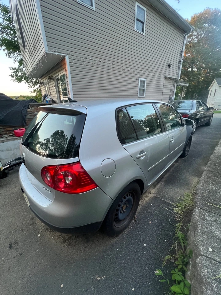 Volkswagen Rabbit 2007 2,5 hatchback 4 puertas 2,0 L Foto 4 de 4