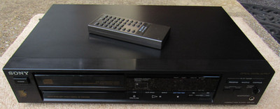 Sony CDP-670 Single Disc Stereo CD Player +Remote Vintage 1989 Works Great Clean