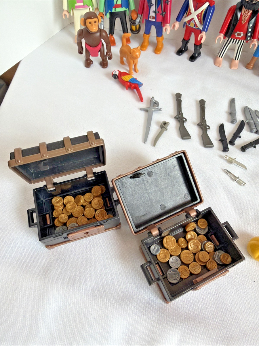playmobil　6点まとめ売り Playmobil Pirates Mixed Lot Of Figures, Row Boats, Weapons & More