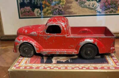 Vintage pick up truck SLIK-TOYS ALUMINUM LANSING IOWA
