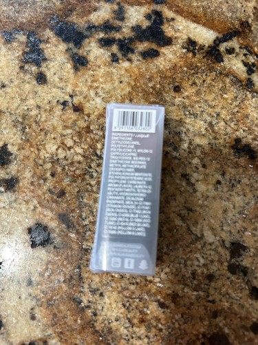 Huda Beauty Power Bullet Matte Lipstick JOYRIDE - Picture 7 of 10
