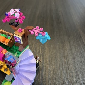 LEGO Elves Secret Market Place 41176 99.9% Complete Minus Box