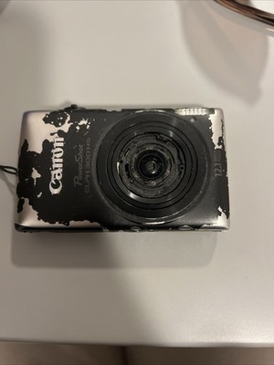Canon PowerShot ELPH 300 HS / IXUS 220 HS 12.1MP Digital Camera - Black