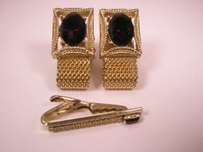 Red Rhinestone Wraparound Mesh Watchband Vintage SWANK Cuff Links  Tie Bar set
