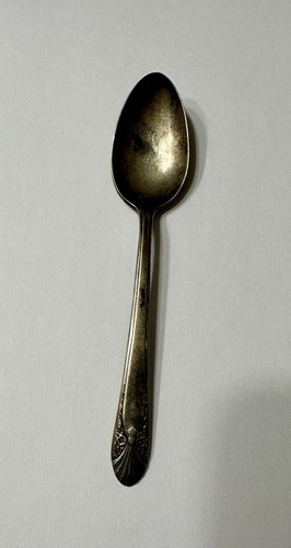 Vintage Krone versilberter Teelöffel mit schönem Design 6”’ lang
