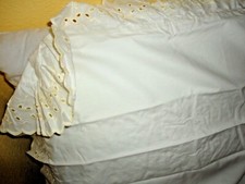 VINTAGE LEVINSOHN IVORY CREAM RUFFLED EYELET LACE 1 STANDARD PILLOW SHAM 20X26