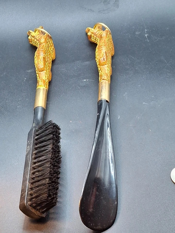 Juego de aseo de cuerno y cepillo de cocodrilo bronceado vintage muy chulo Foto 3 de 4