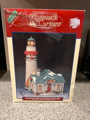 1992 Lemax Dickensvale Porcelain Lighted House/Lighthouse