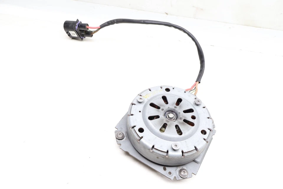 2012-2014 2016-2018 AUDI A7 QUATTRO - Motor ventilador de refrigeração elétrico esquerdo - Imagem 3 de 4