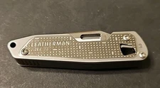 Leatherman FREE T2 Multi-Tool USA Made 8 Tools Magnetic Action Pocket Knife