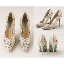 Betsey Johnson Elsa Ivory Rhinestone Floral Pumps 6.5 Bridal Wedding Heels