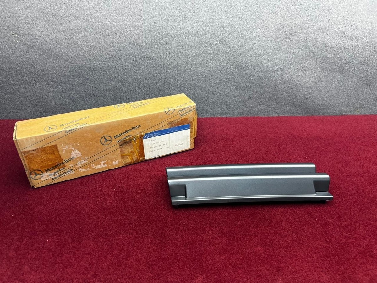 Mercedes Benz W140 Front Hook Cover Bumper Trim Panel A1408850926