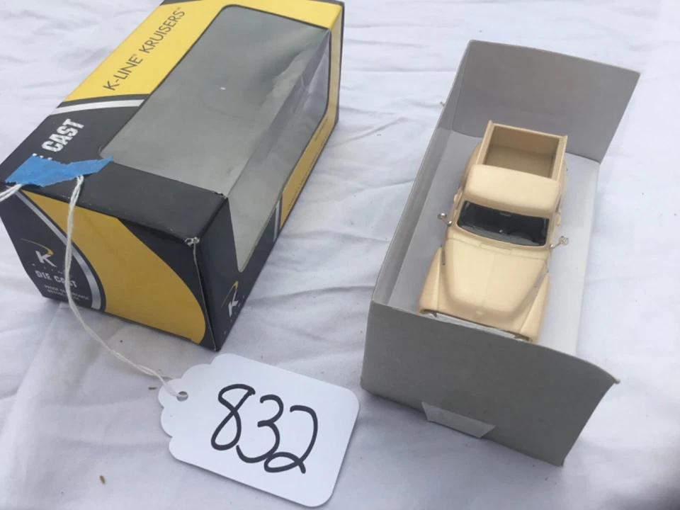 K-LINE Kruisers  1:43 Chicago & North Western 1953 Ford Pickup Diecast. - Image 4 of 4