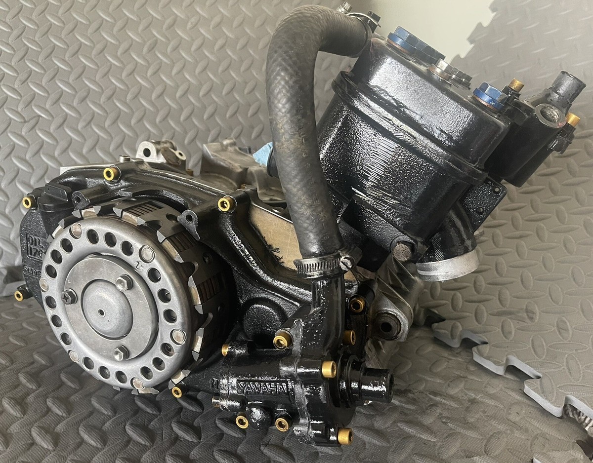 TZ350 383 1976年　ロードレーサー　エンジンの　窯　ケース　クランクケース 初期RZ250のチューニングに