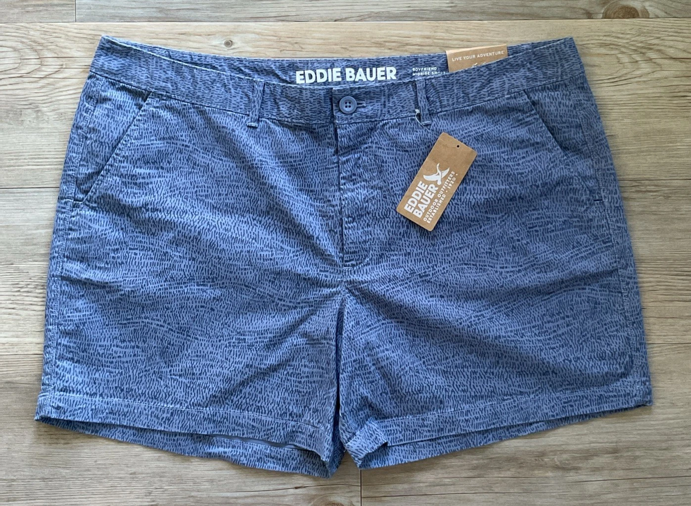 Eddie Bauer Women’s Willit Stretch Legend Wash Cotton Short Purple Haze 18 NWT