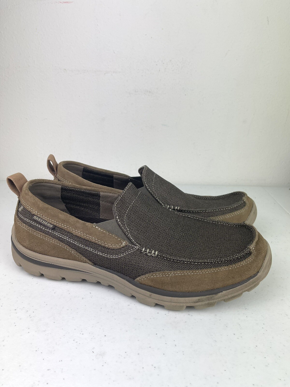 skechers wide fit men's slip ons