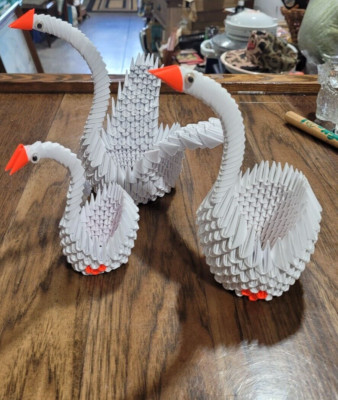 3 Handcrafted 3D Origami Folded Paper white  Swan Goose  Basket,  7''