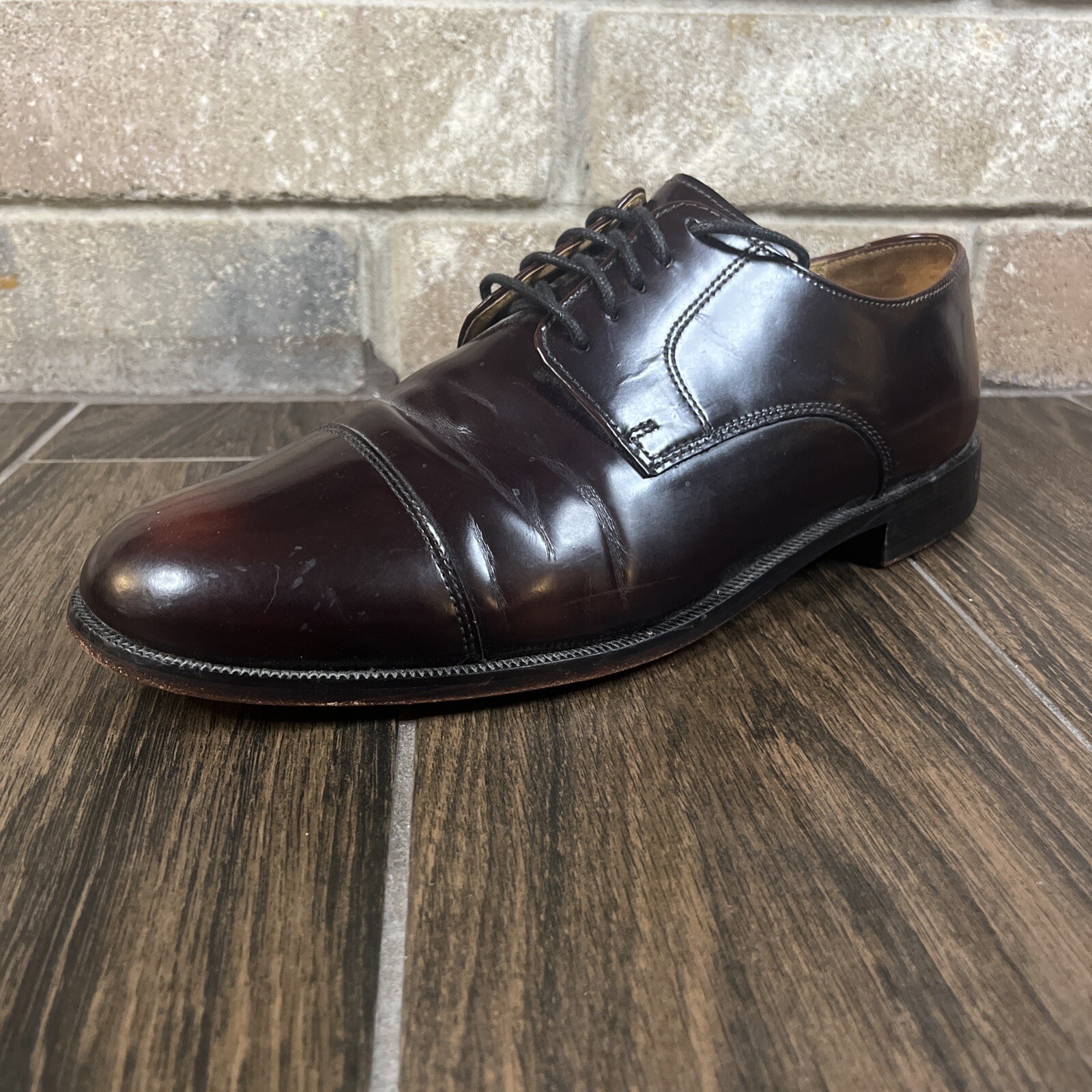 Cole Haan C07605 Men’s Size 9.5 M Burgundy Leather Cap Toe Oxfords