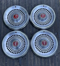 Vintage Pontiac Hubcaps Set Of Four Vintage Pontiac Hubcaps Set Of Four