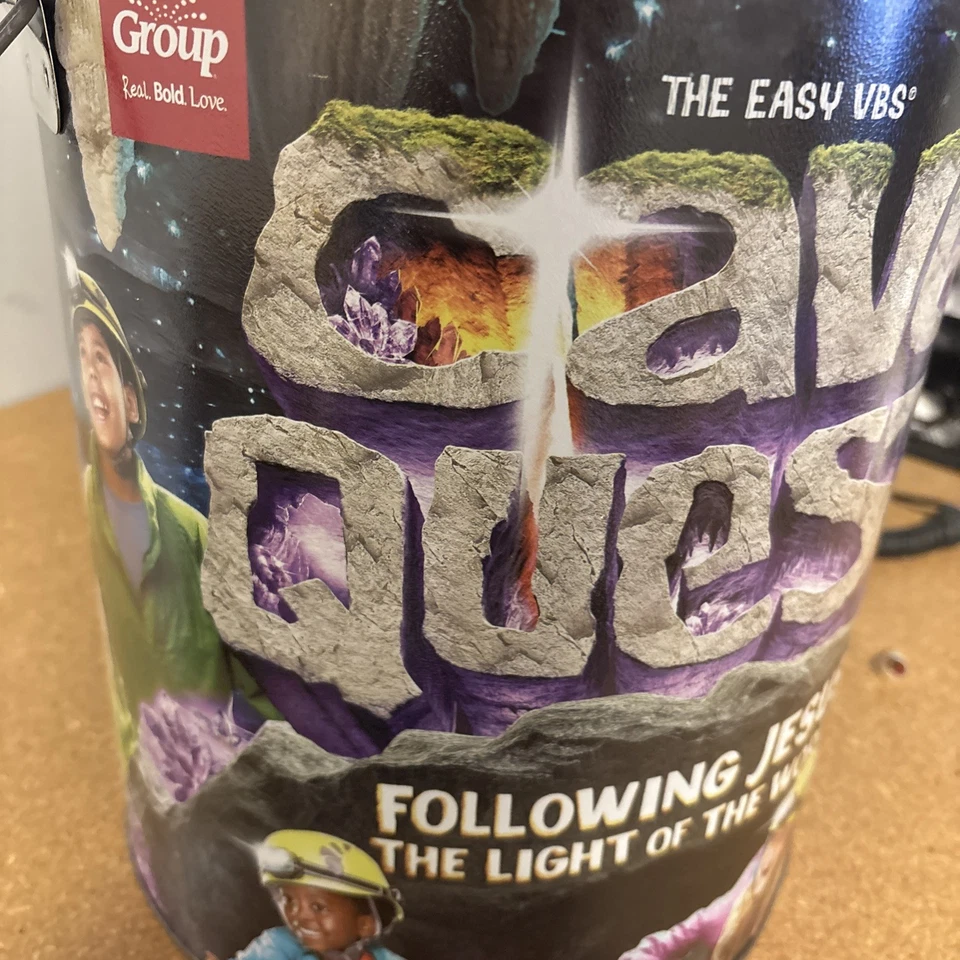 Cave Quest Following Jesus Light Vacation Bible School Kit VBS Church Complete Foto 2 de 4